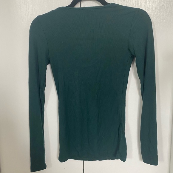 dynamite green long sleeve top - Picture 2 of 2